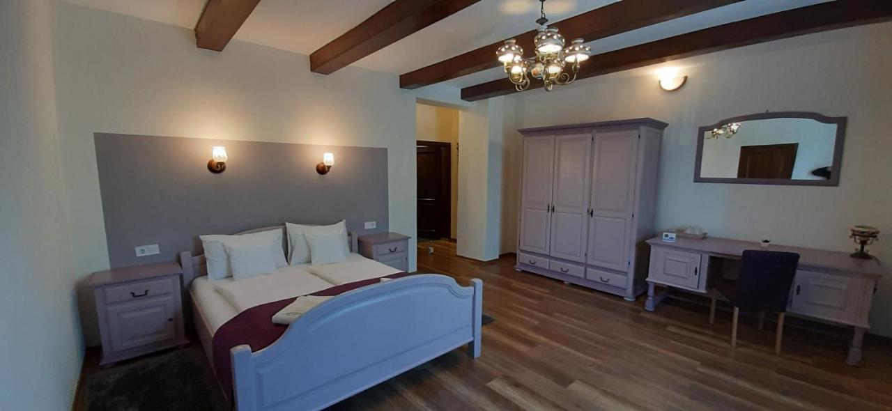 Gasthof Clara Sibiu Eksteriør bilde